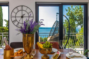 Gloria Luxury Suite Apartment